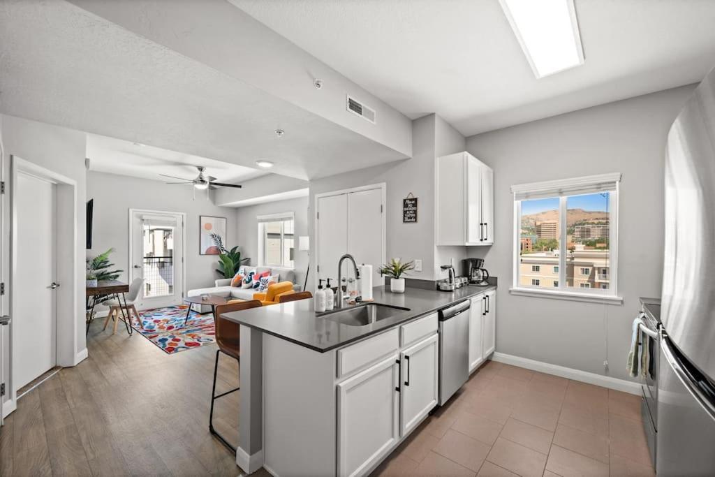 Charming Downtown Getaway Apartment ซอลต์เลคซิตี้ ภายนอก รูปภาพ